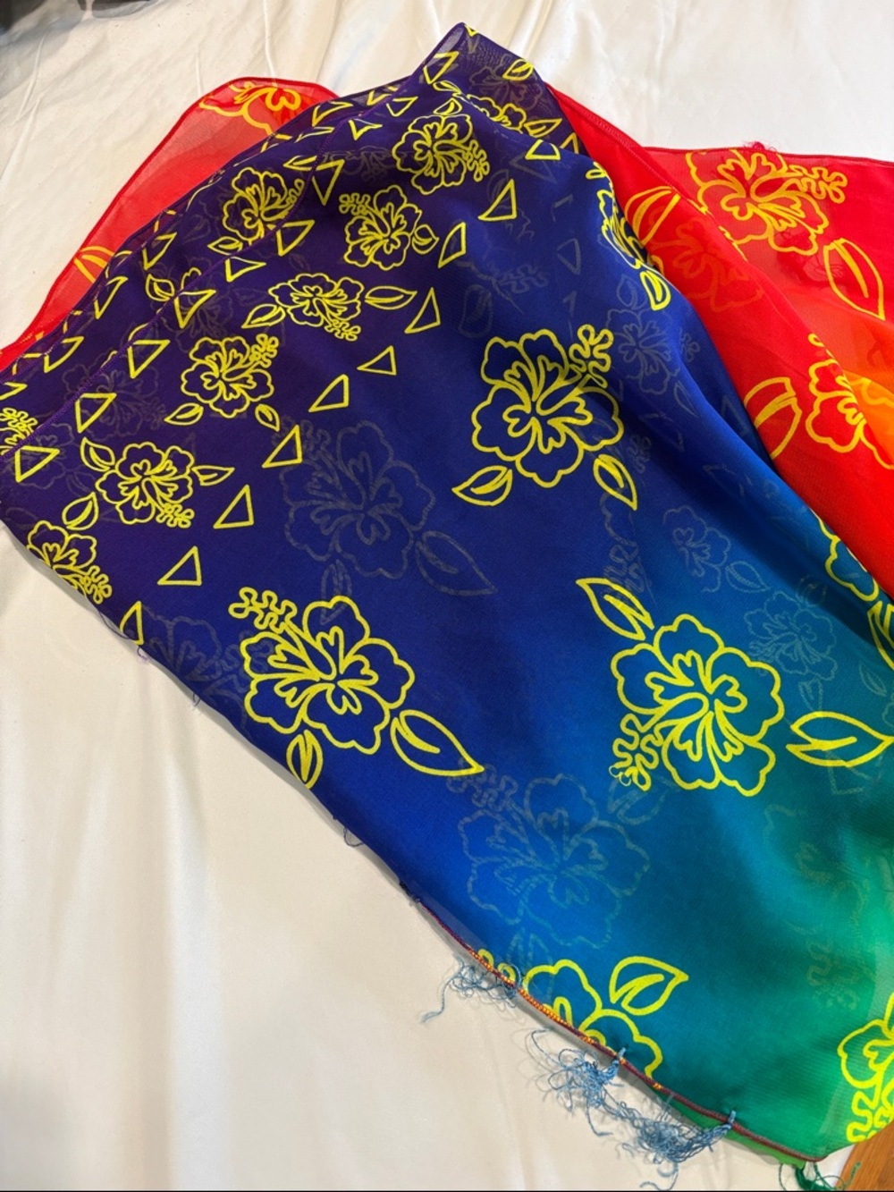 🎈5 for $15 Riviera Maya Mexico Rainbow Floral Beach Sarong - Picture 2 of 2